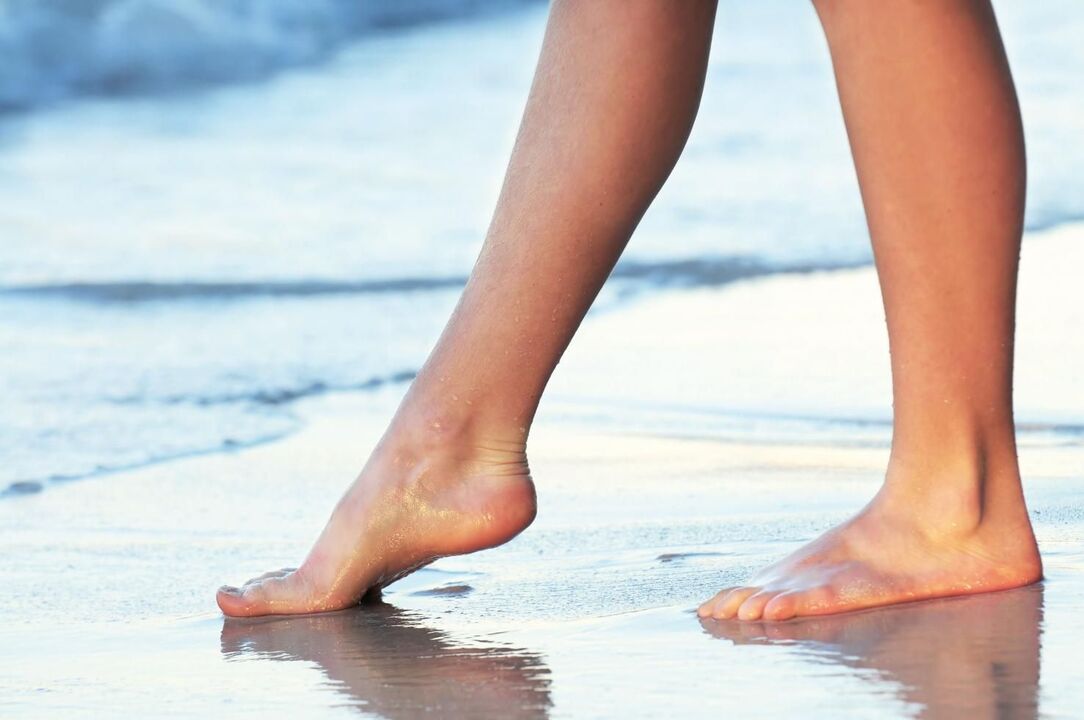 Prevención de varices - camiñar sobre a auga descalzo